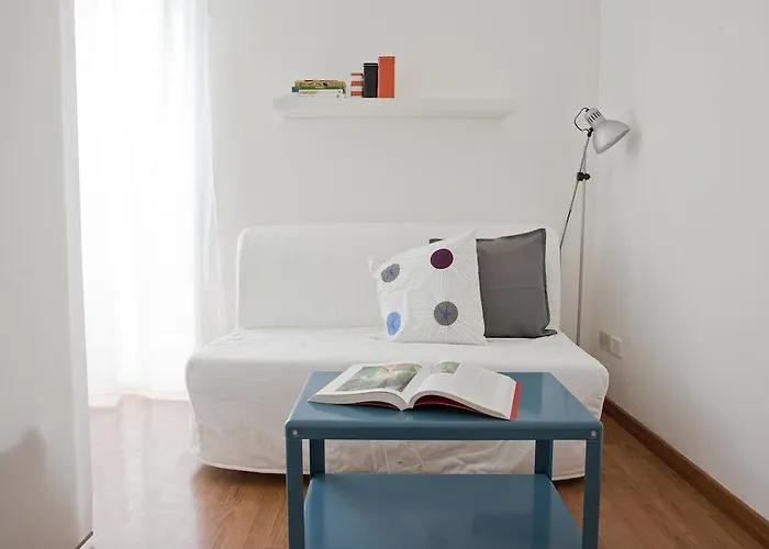 Garden House Holidays Apartment *